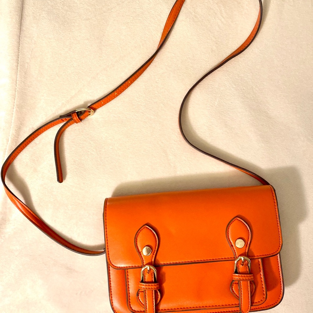Steven by Steve Madden crossbody bag